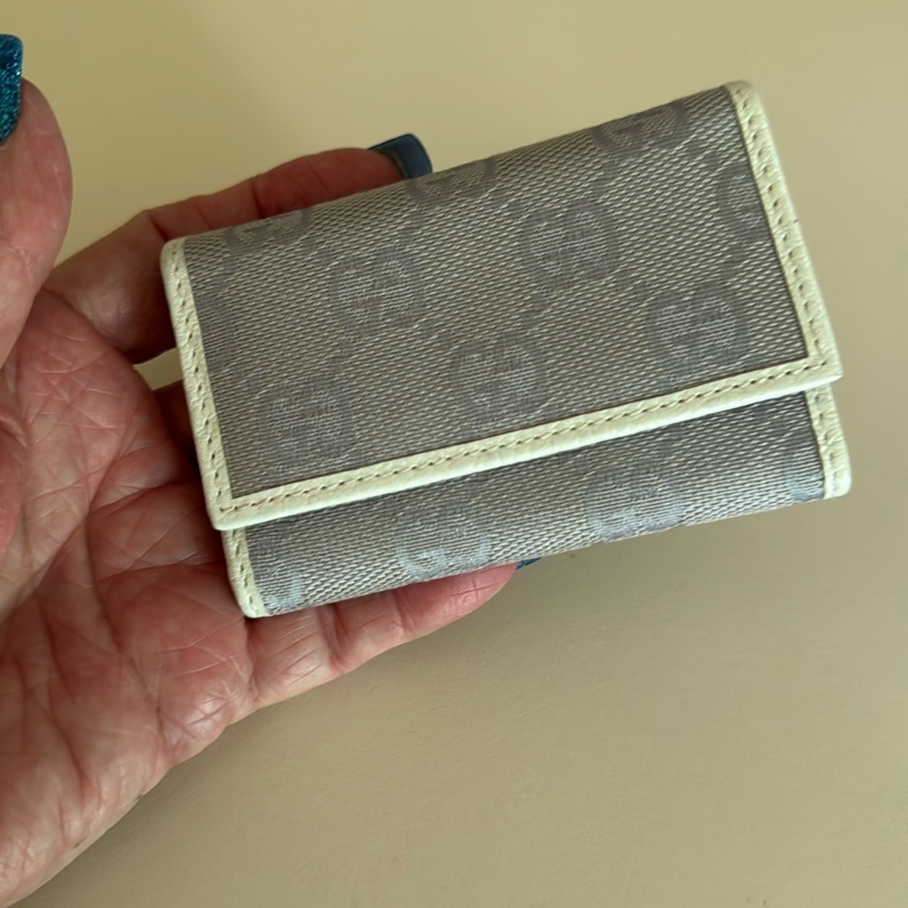 Gucci key ring case with card slot Guccissimo Canvas + Leather
